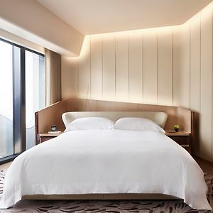 Morpheus Premier King Room